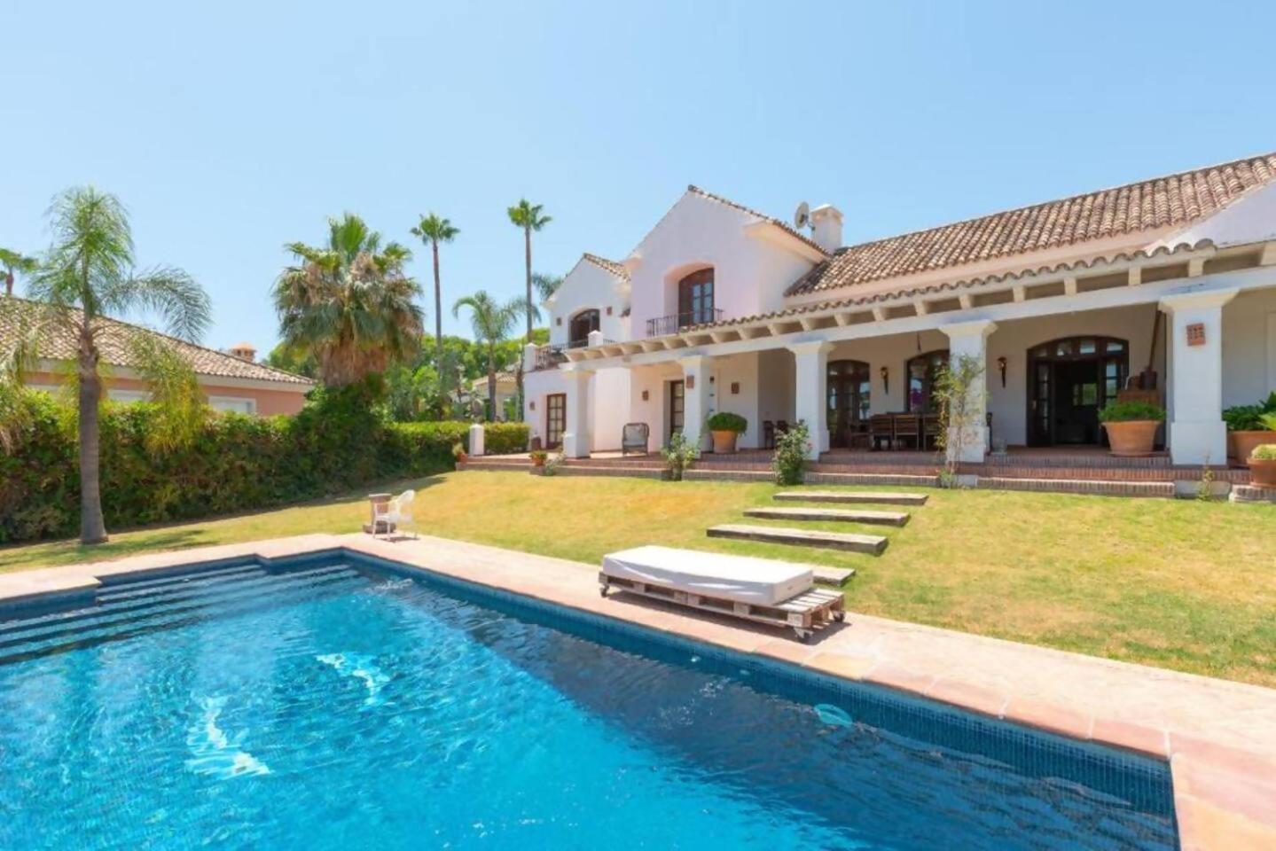 Villa Casa Sol. Encantadora villa con piscina Marbella Exterior foto
